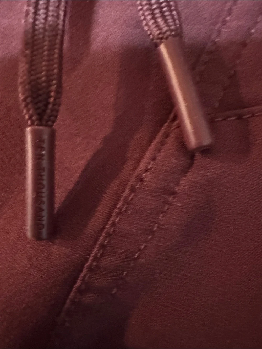 Men's ten thousand Burgundy shorts